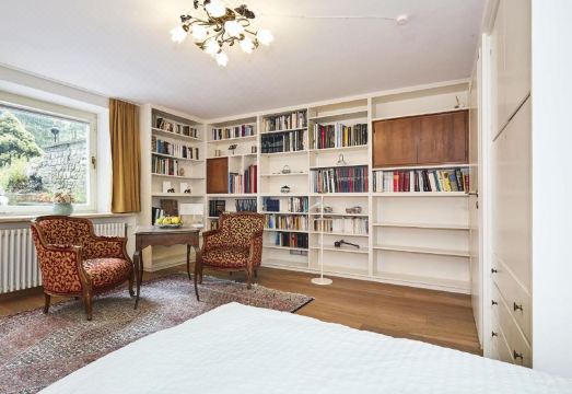 Villa Sawallisch Hotel Overview