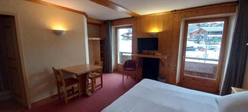 比沙内山酒店(Chalet Hotel le Mont Bisanne)图片