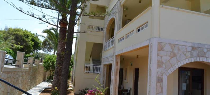 阳光套房酒店(Sunny Suites)图片