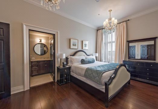 Sydney Boutique Inn & SuitesHotel Overview