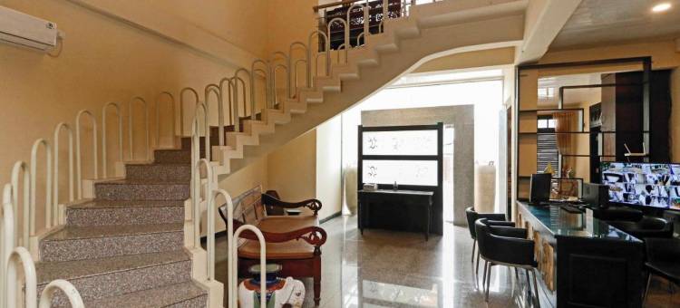 哈林佩达纳库苏马附近红多兹PLUS酒店2(RedDoorz Plus Near Halim Perdanakusuma 2)图片