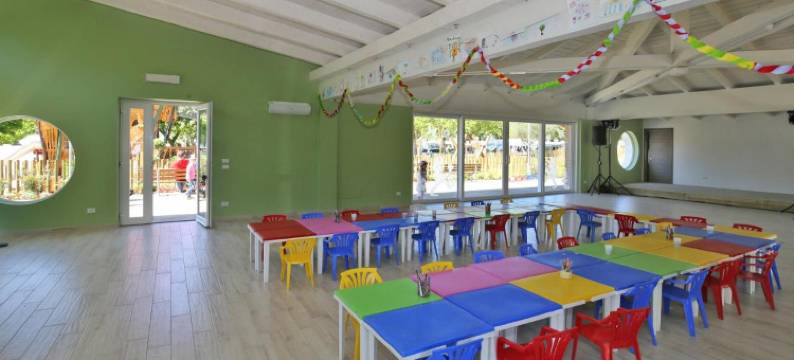 克劳迪亚露营酒店(Piani di Clodia Holidaypark)图片