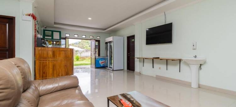 Urbanview Hotel Kampung Istal Megamendung Puncak图片