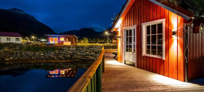 曼德伦秀波酒店(Manndalen Sjøbuer)图片