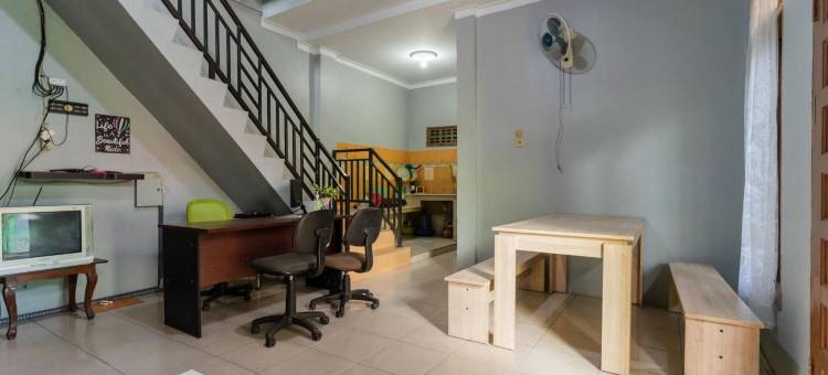红色伙伴双人家庭住宿(Home Stay Kembar Syariah RedPartner)图片