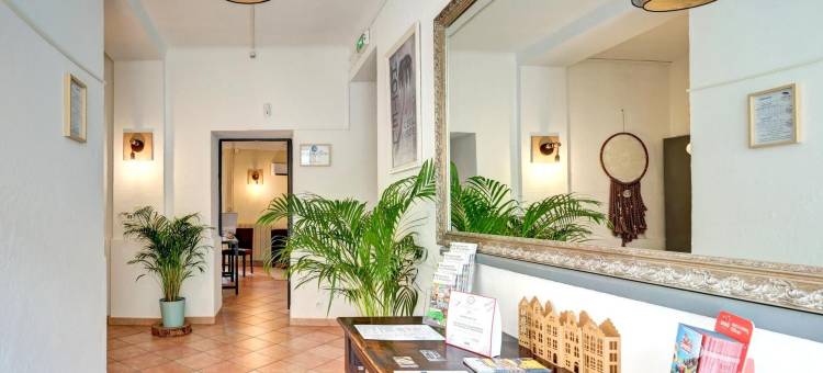 洛吉斯酒店拉巴斯蒂德德恩特赖格斯(Logis Hôtel la Bastide d'Entraigues)图片