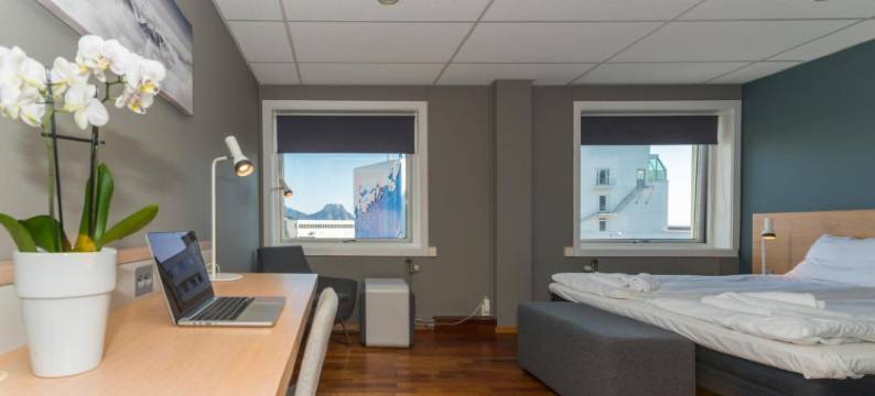 斯沃尔韦尔法斯特酒店(Fast Hotel Svolvær)图片