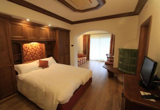 Dolasilla Park Hotel Hotel Overview