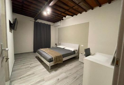 Rent Room Iacopo Hotel Overview