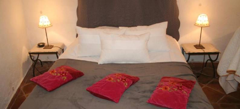 拉罗玛莱恩住宿加早餐旅馆(Chambre d'hôtes la Romarine)图片