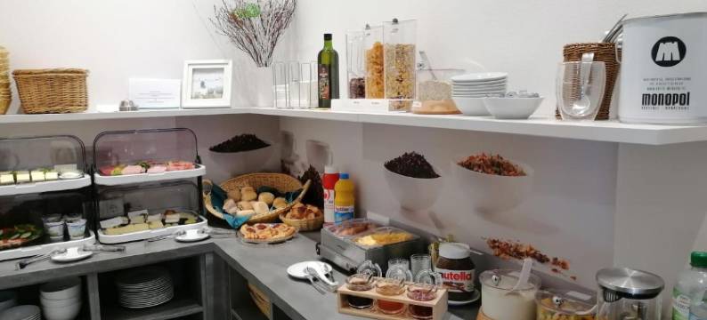 施特拉尔松德汉赛特酒店(Hotel Hanseat Stralsund)图片