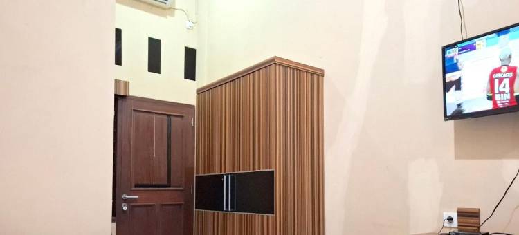 RedDoorz Syariah Near Exit Toll Pekalongan 2图片