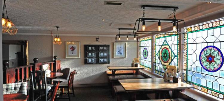 白鹿晚安旅店(The White Hart Inn by Greene King Inns)图片