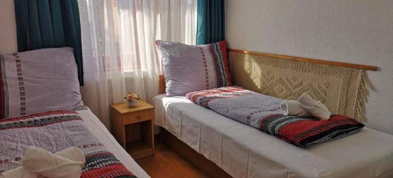 帕顿保龄球酒店(Parton Hotel & Bowling)图片