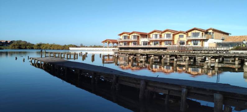 拉罗斯的12间房(Les 12 de Larros)图片