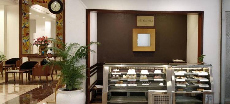 极光塔酒店(Hotel Aurora Towers)图片