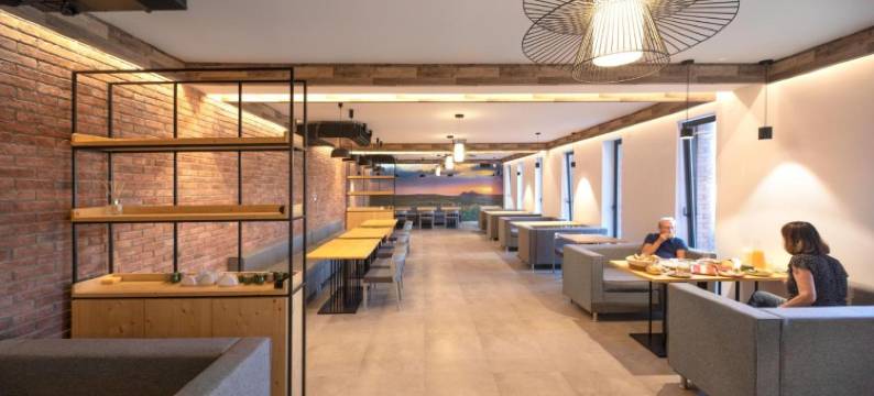 蒂朵普里萨旅馆(Hotel Takara)图片