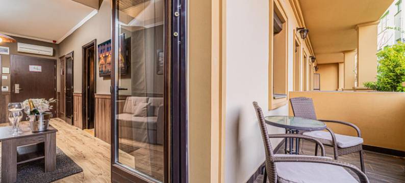 科姆洛酒店(Komló Hotel)图片