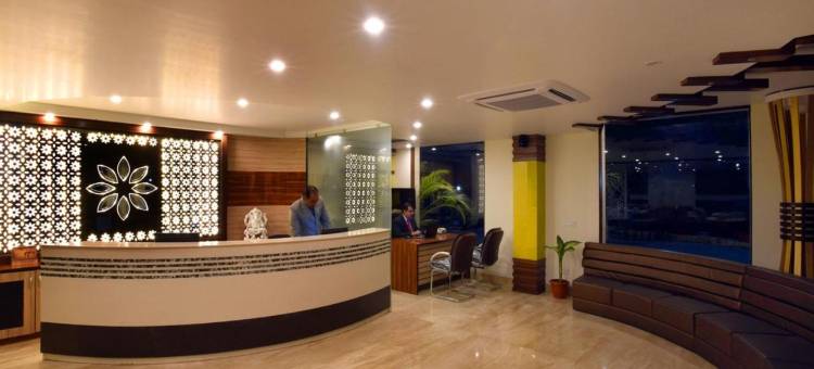 慕苏里斯塔茨克拉克斯旅馆(Starz Clarks Inn Mussoorie)图片