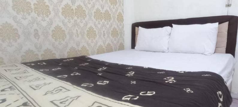 OYO 91766 财富伊斯兰酒店(Fortuna Hotel RedPartner Near Exit Tol Paiton)图片