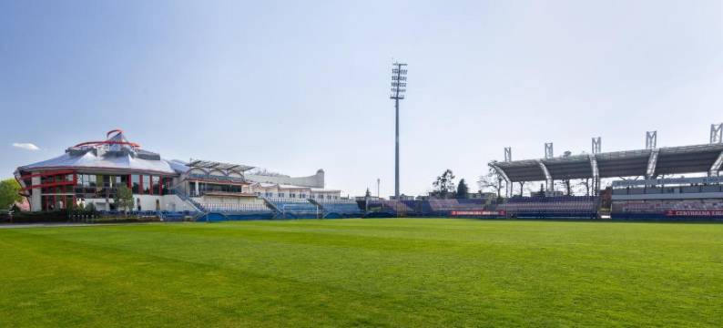 奥林匹克酒店(Hotel Olympic)图片