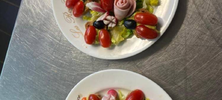 法国孔特尔-博瓦尔-舍韦尔尼酒店(Contact Hôtel de France Contres-Beauval-Cheverny)图片