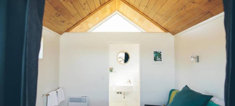 阿普尔比兔岛旅馆(Appleby House & Rabbit Island Huts)图片