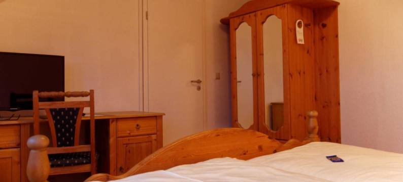 格罗斯布特尼霍夫酒店(Gross Bultener Hof)图片