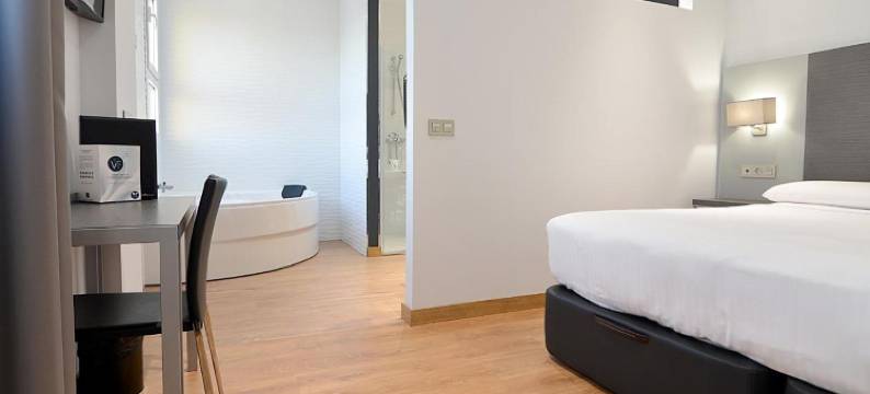 UVE阿尔考本达斯酒店(Uve Alcobendas)图片