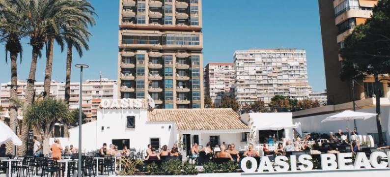 贝尼东绿洲公寓(Apartamentos Oasis Benidorm)图片