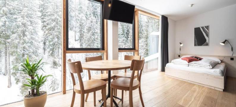 瑞德斯酒店(Riders Hotel)图片