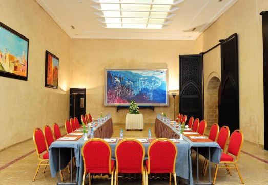 Art SuitesHotel Overview