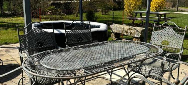 Maëlla别墅 - 膳宿公寓(Villa Maëlla en Normandie- Chambres Tout Confort - Spa)图片