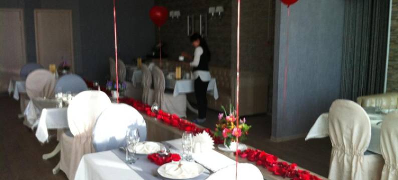 中文酒店健身中心(Hotel & Fitness Center Mandarin)图片