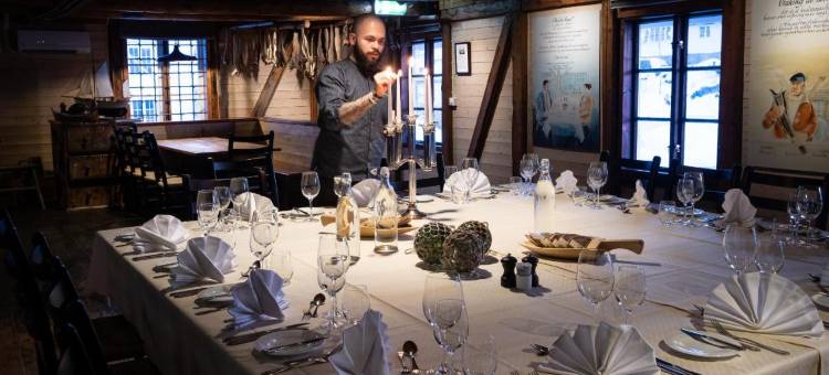 斯温诺亚罗布尔酒店(Svinøya Rorbuer)图片