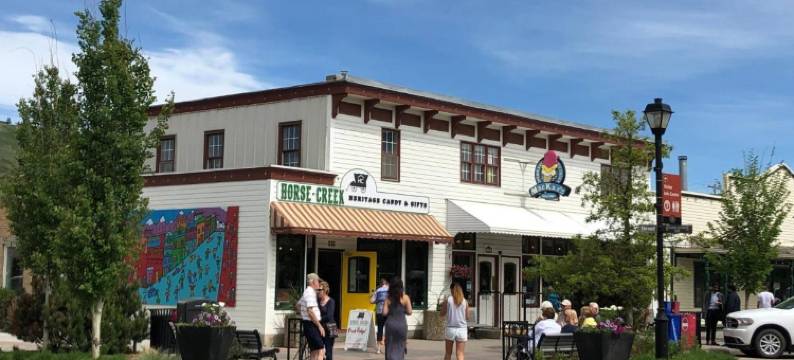 洛基山观景早餐旅店(Rocky Mountain View Bed & Breakfast)图片