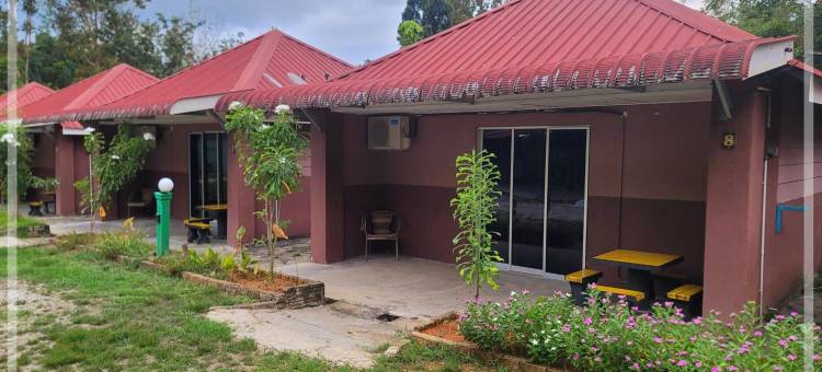 Lata Bayu Chalet - Waterfall & River with Kids Pool图片