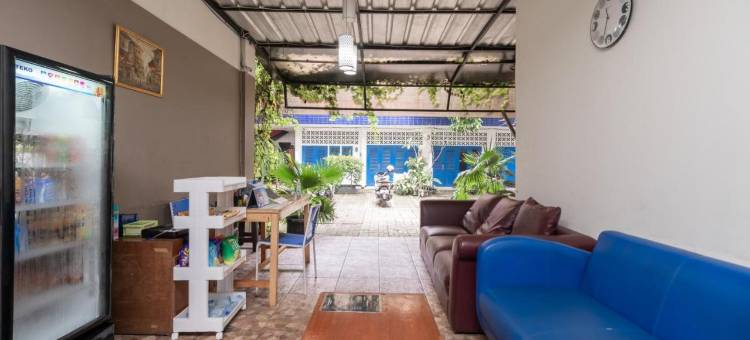 Urbanview Hotel Minongga Pondok Labu by RedDoorz图片