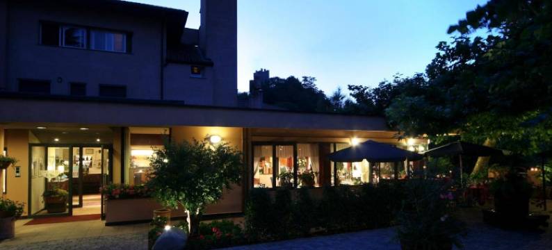 法特尔餐厅酒店(Hotel Ristorante Fatur)图片