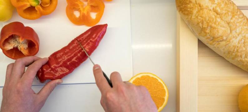 科鲁夫波比 W(Bob W Kluuvi)图片