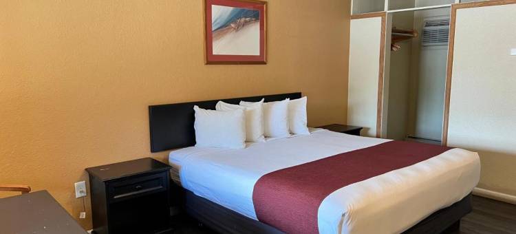 蒙特罗斯伊克诺旅馆及套房-黑峡谷地区(Econo Lodge Inn & Suites Montrose - Black Canyon Area)图片