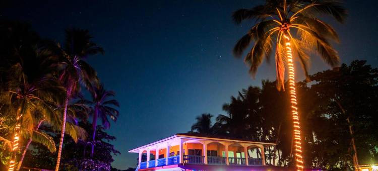 拉斯拉哈斯海滩度假村(Las Lajas Beach Resort)图片