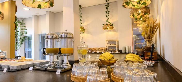 UniHotel跳跃(UniHotel Salto)图片