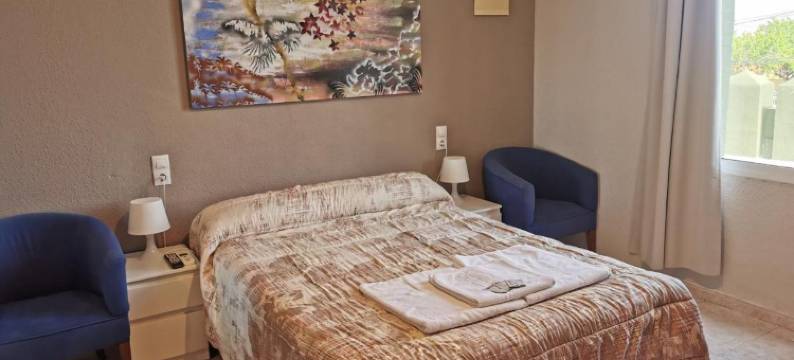 绿堡青年旅舍(Hostal Castellverd)图片