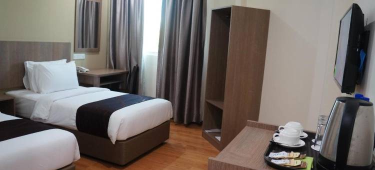 拉布安加蒂酒店(Labuan Jati Hotel)图片
