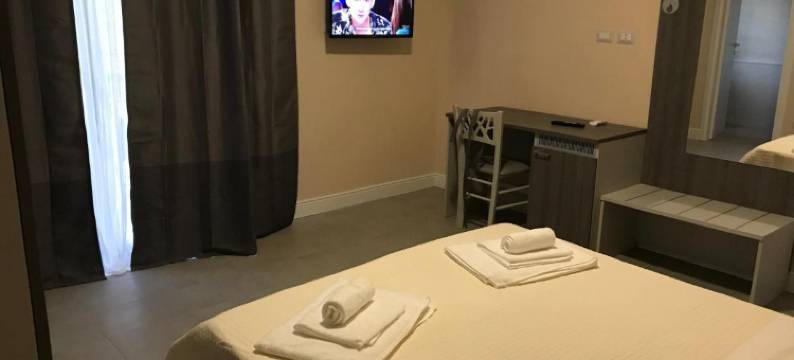 波戈帕罗拜欧酒店(Borgo Palombaio)图片