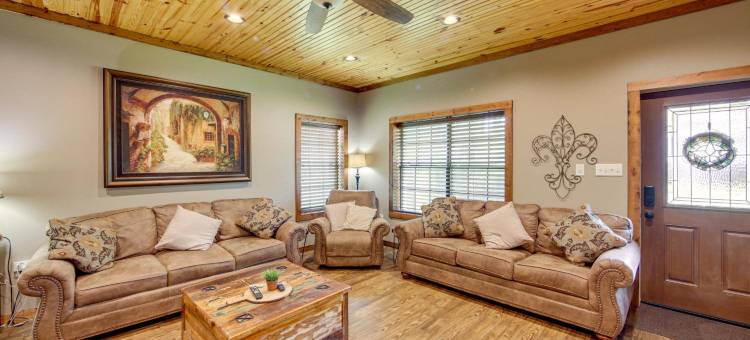 杰斐逊租赁:步行至历史城区区域！(Jefferson Vacation Rental with Golf Cart!)图片