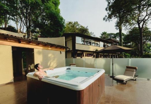 Loto Azul Hotel & Spa Hotel Overview