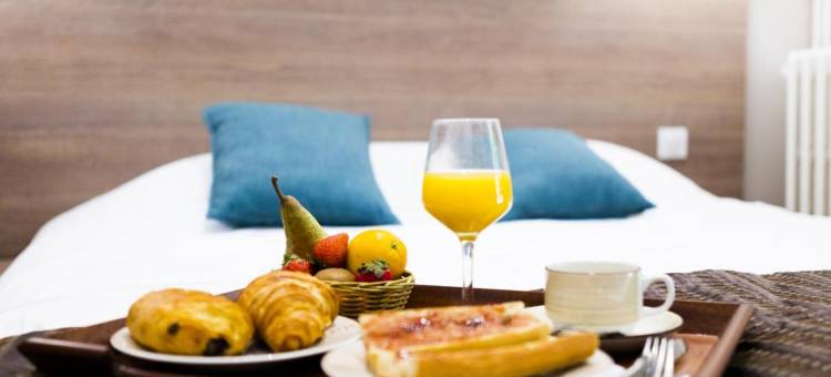 库尔餐厅酒店(Logis Hôtel Restaurant le Cours)图片