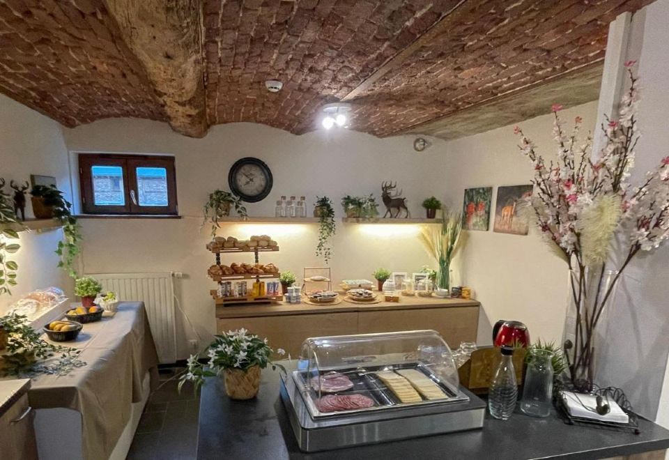 B&B Hotel in Ferme de Leuze Nabij Durbuy, Eigen Laadpalen Hotel Overview